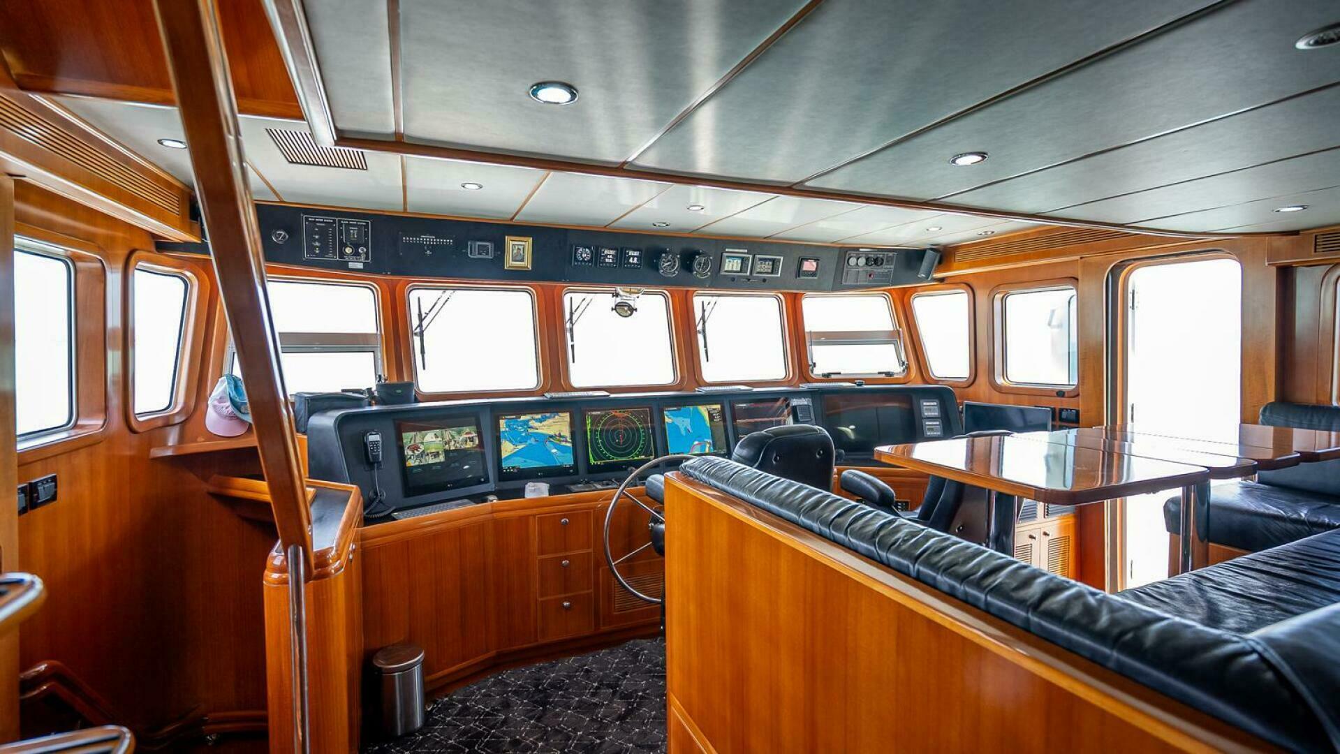 2009 Nordhavn 76 - Image 40