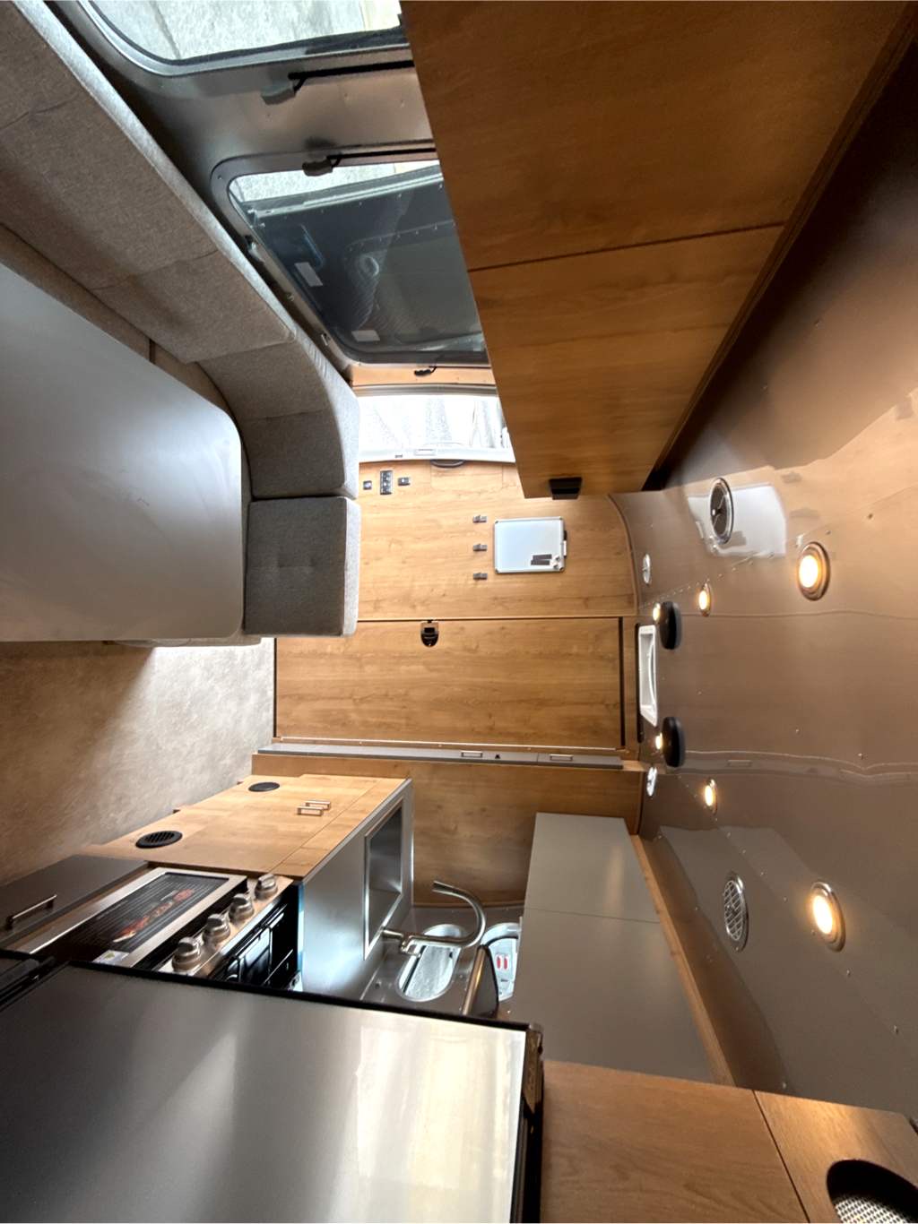 2026 AIRSTREAM TRADE WIND 23FBT - Image 13
