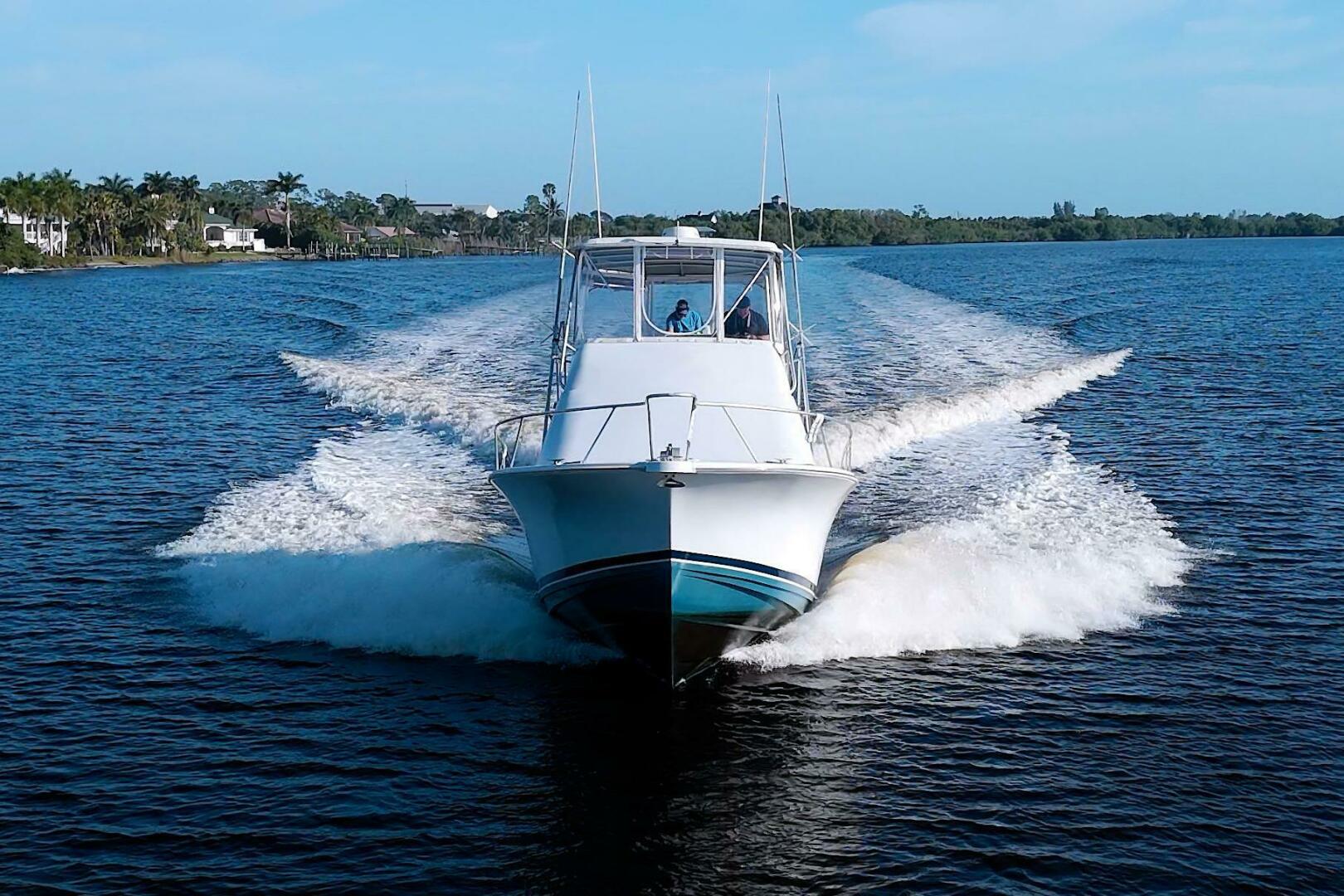 1998 Luhrs 36 Convertible - Image 7