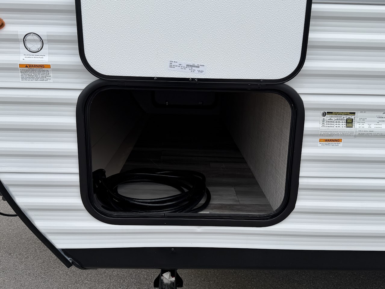 2025 Jayco Jay Flight SLX 210QB - Image 3