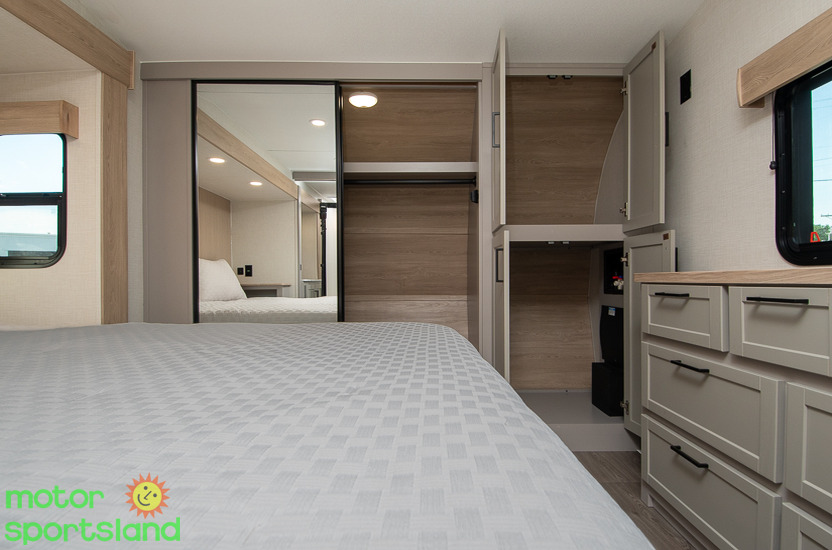 2027 KZ RV Ridgeway 31RL - Image 33