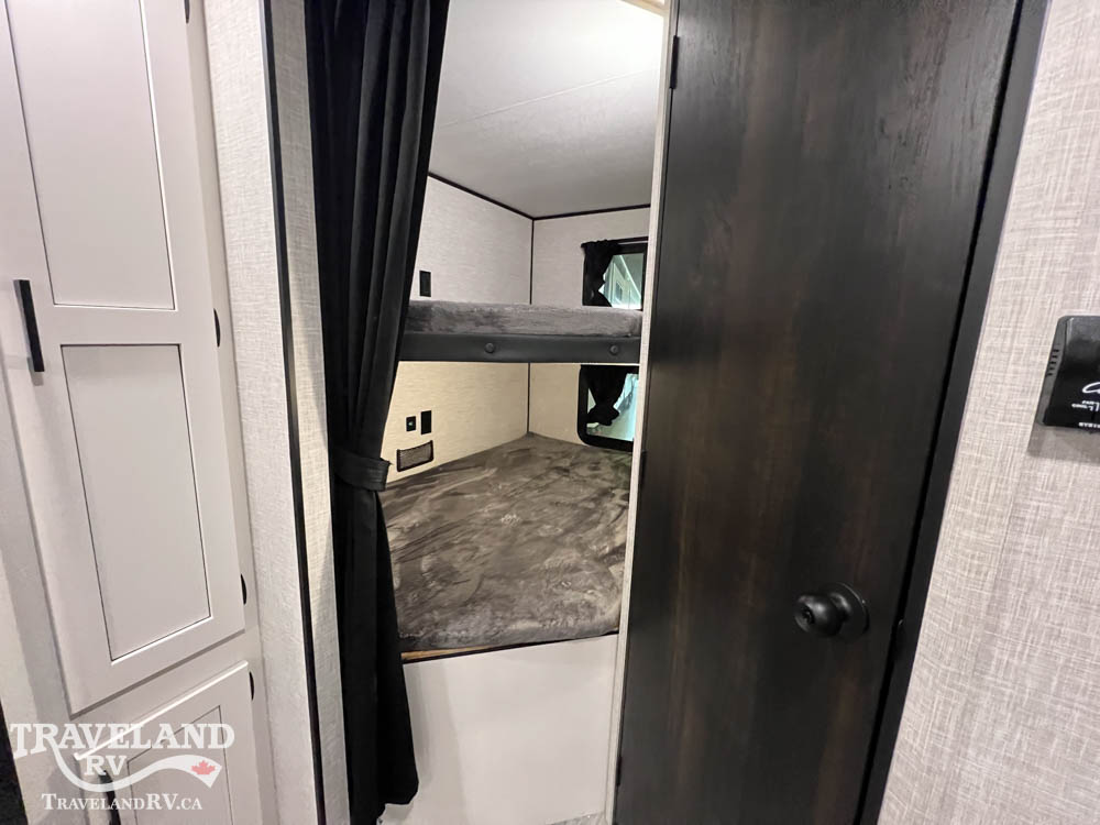 2024 Highland Ridge Open Range Conventional 26BHSW - Image 17