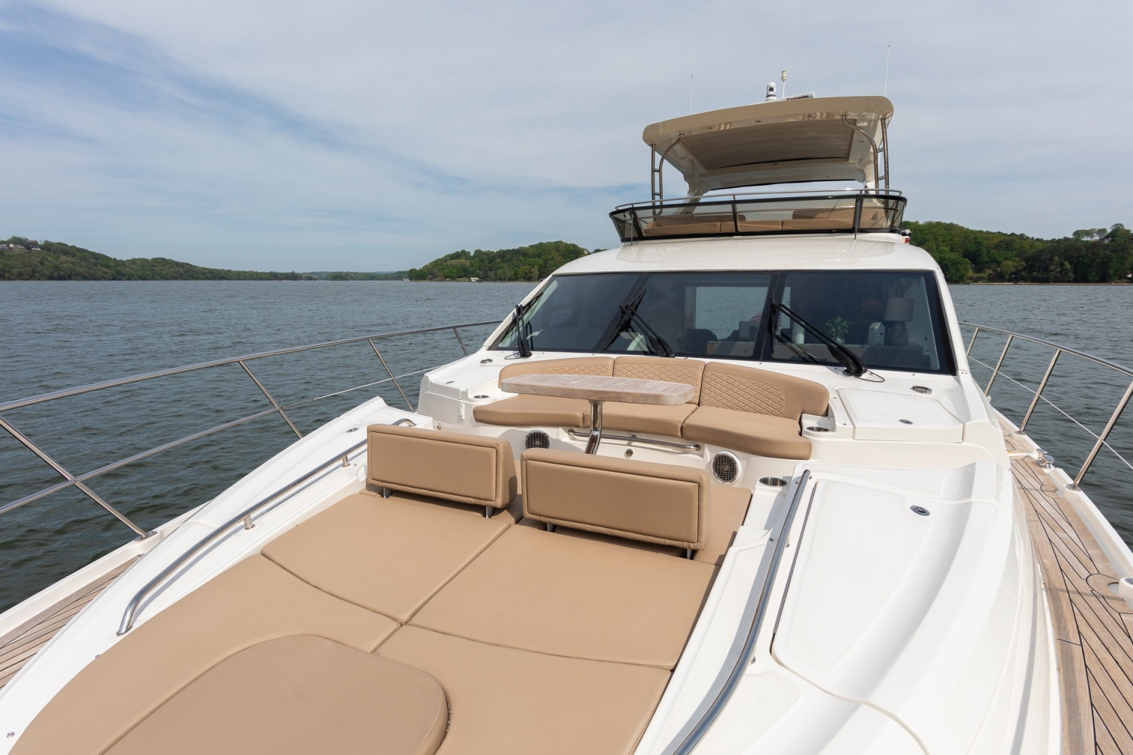 2018 Sea Ray L650 FLY - Image 44