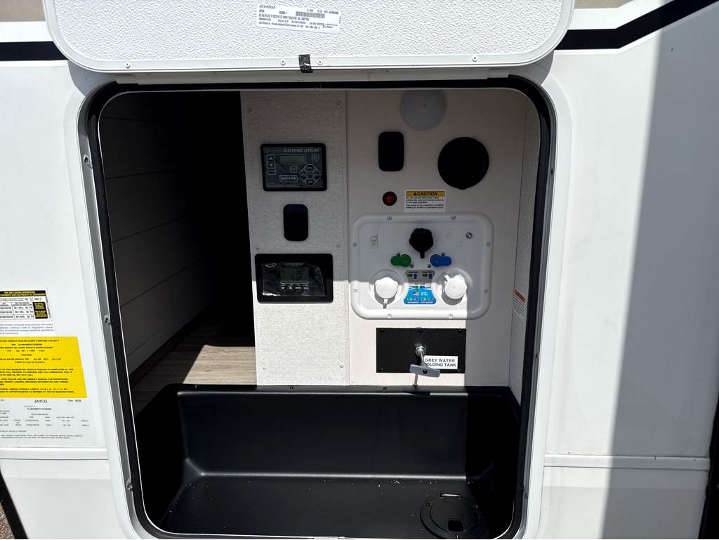 2027 JAYCO EAGLE 265FKDS - Image 26