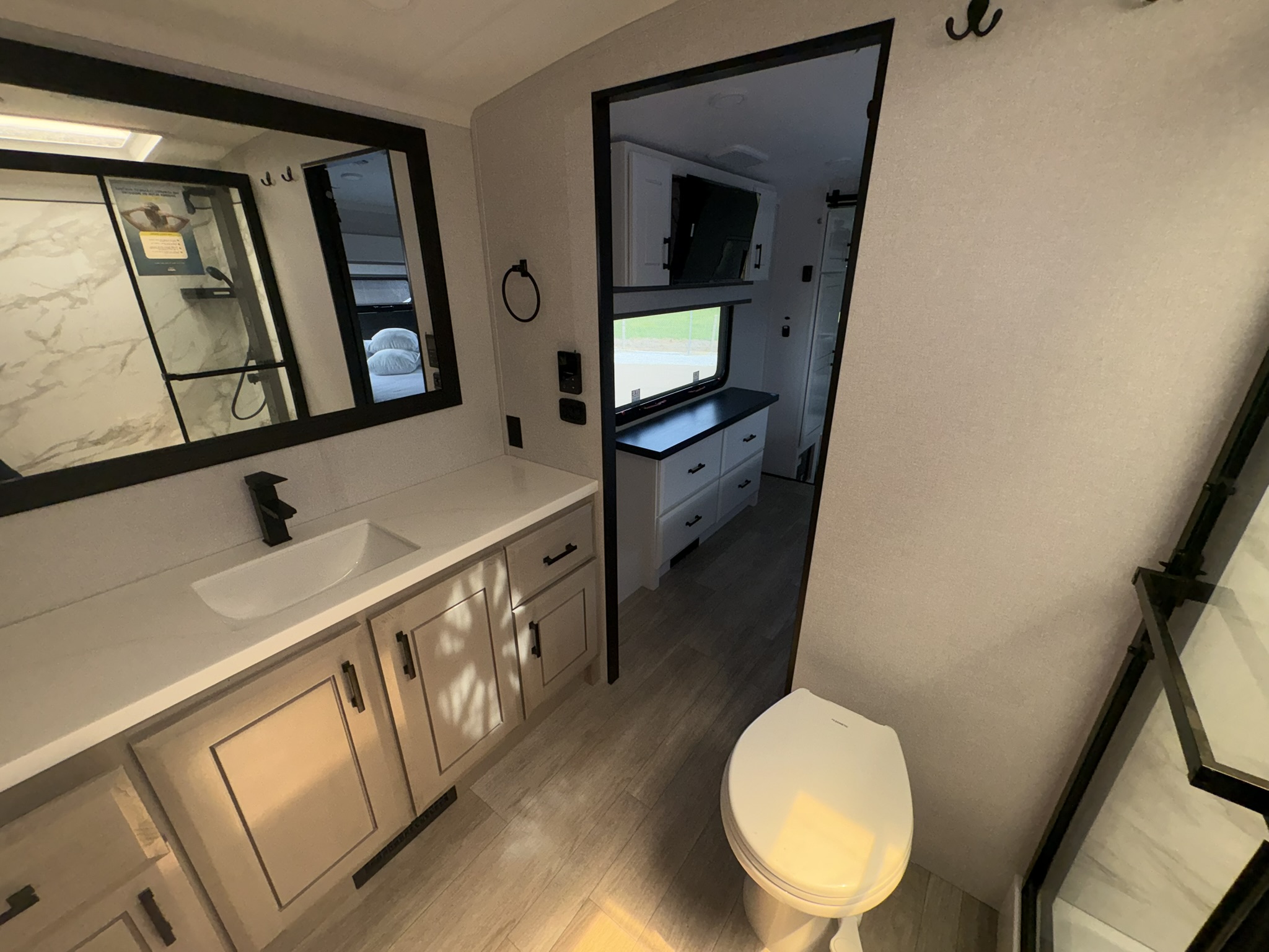 2026 JAYCO PINNACLE 38FBRK - Image 41