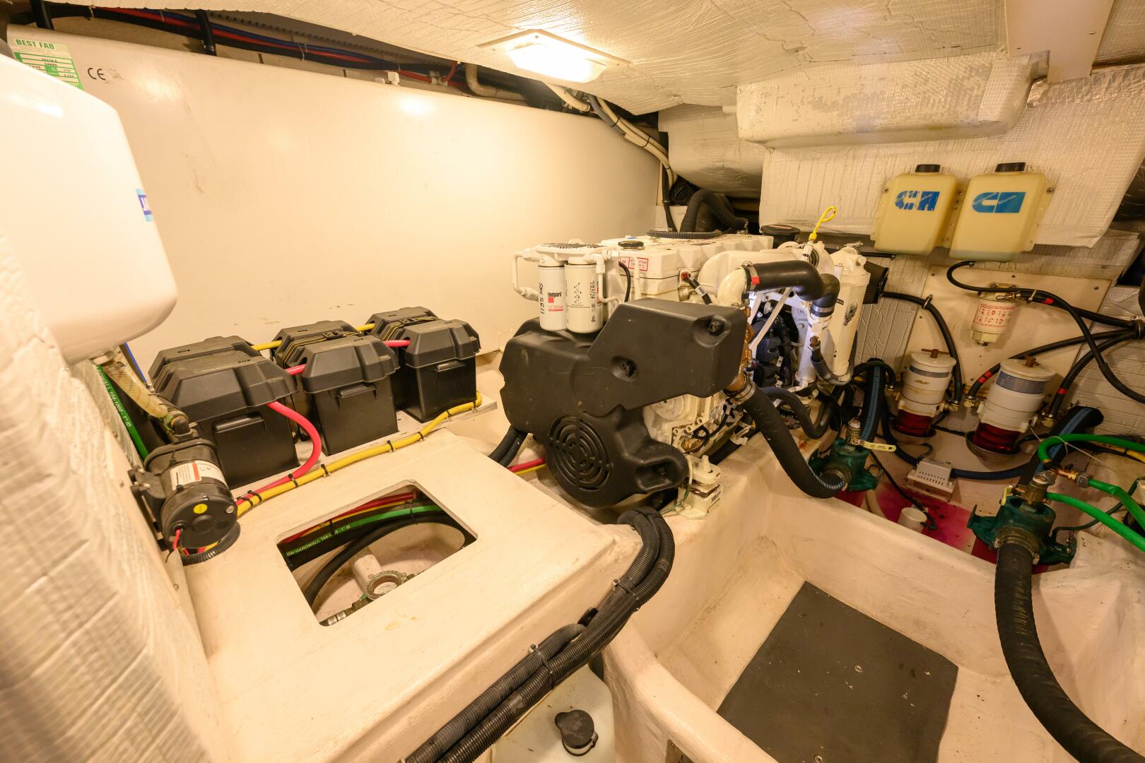 2009 Sabre 42 Hard Top Express - Image 38