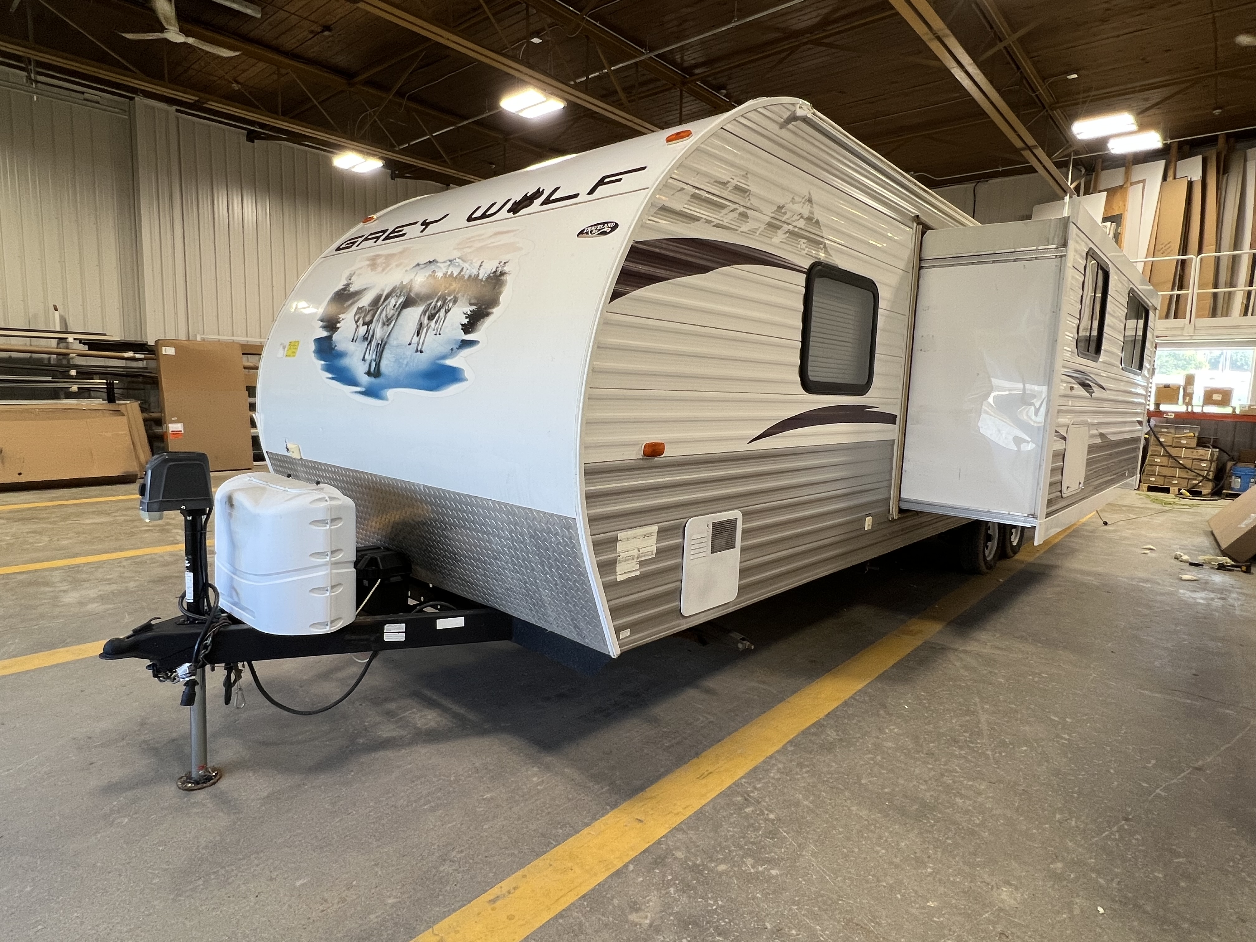 2013 CHEROKEE GREY WOLF 28BHG - Image 5
