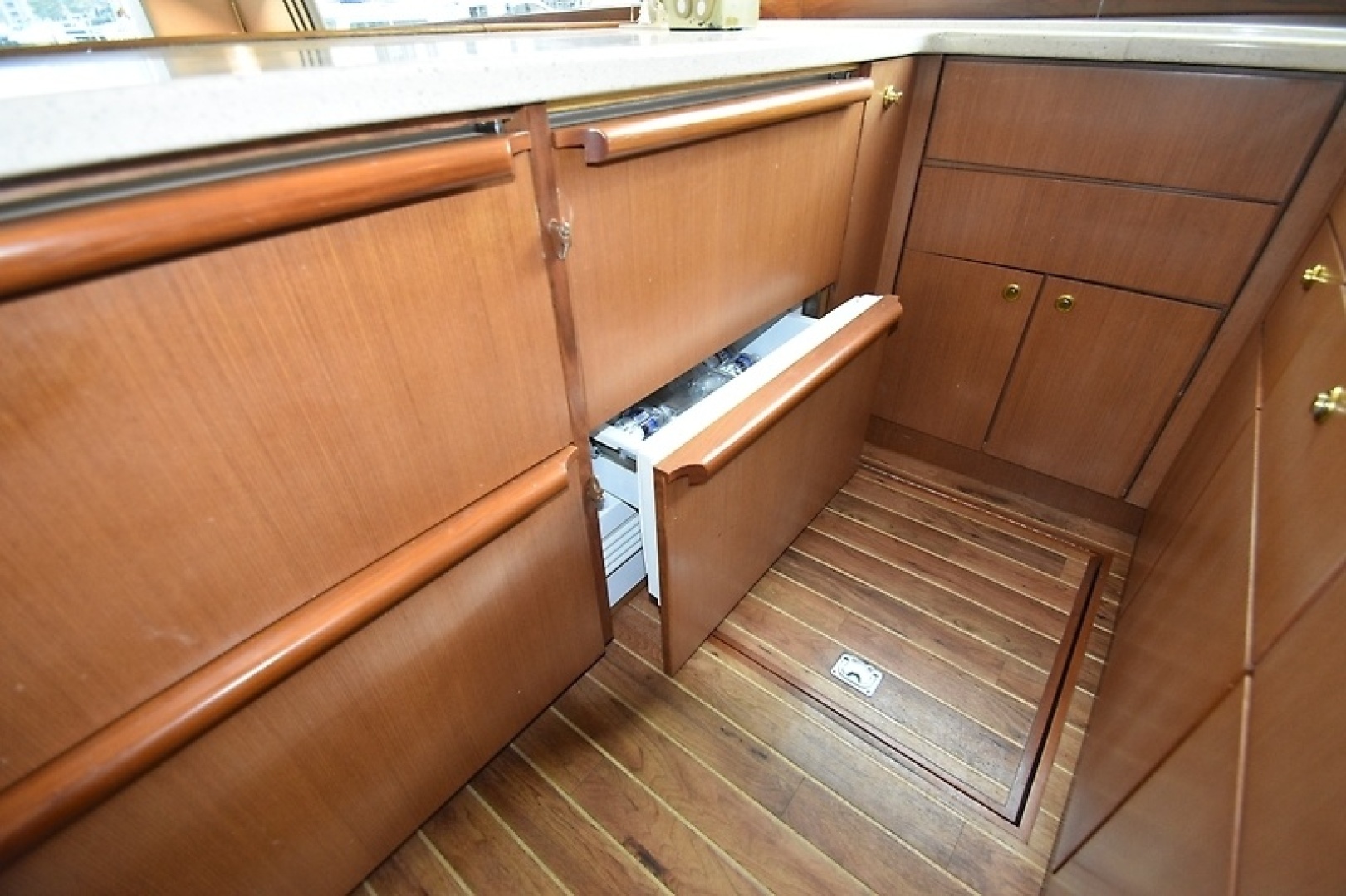 2006 Ocean Yachts 46 Super Sport - Image 44
