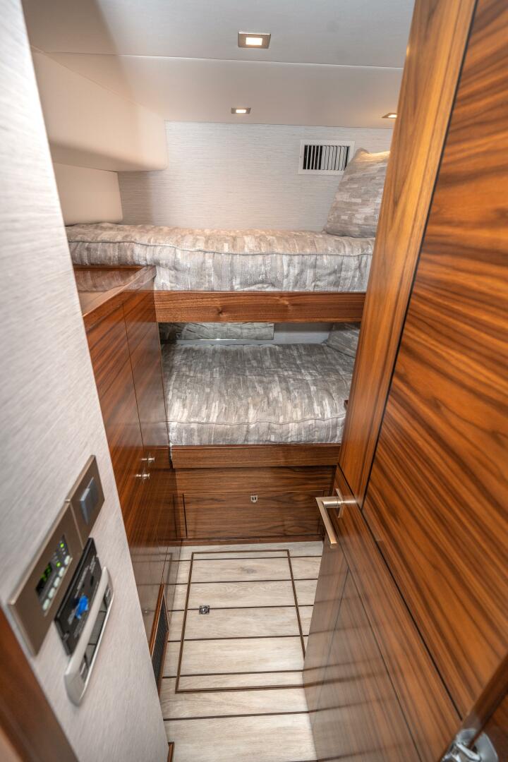 2025 Viking 90 Convertible - Image 66