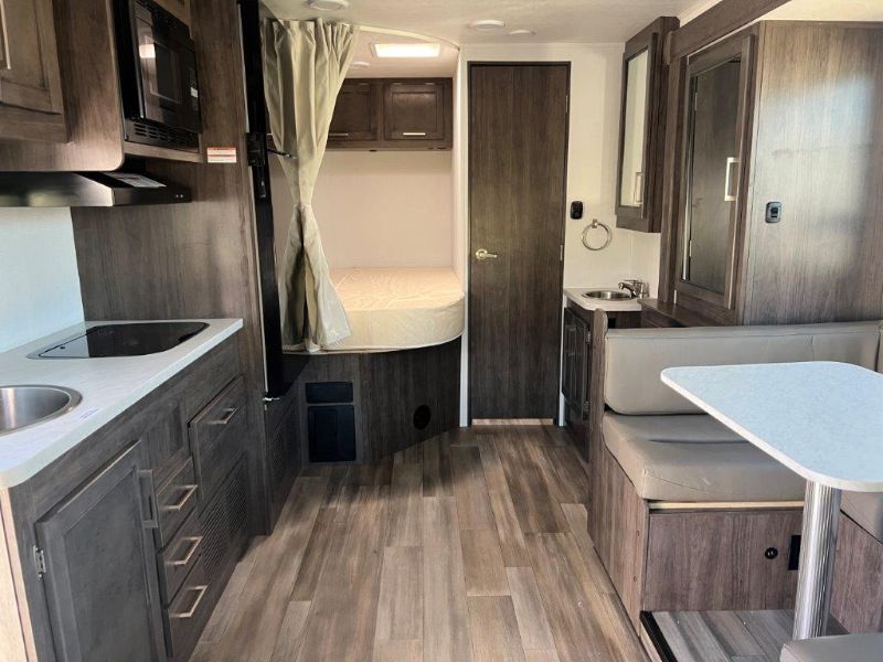 2026 Entegra Coach Odyssey SE 22AF - Image 5