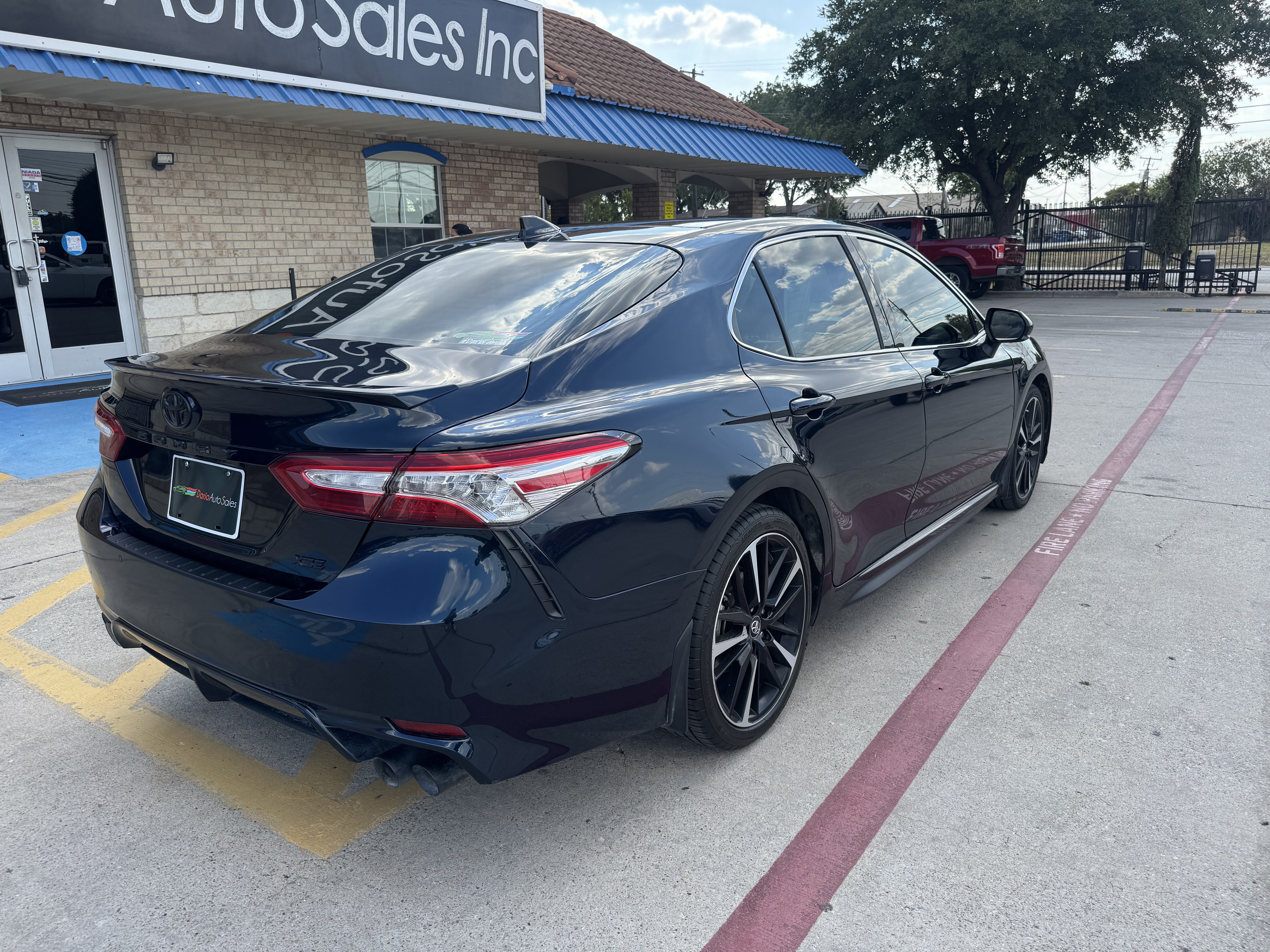 2020 Toyota Camry-4 Cyl. Sedan 4D SE - Image 11