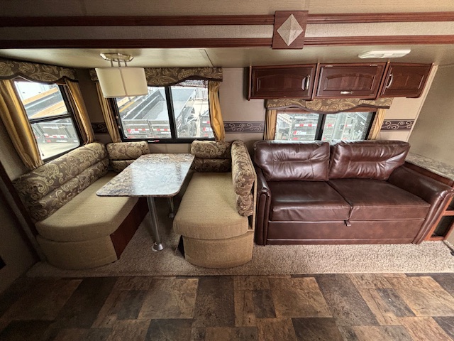 2015 Keystone Outback 300RB - Image 15