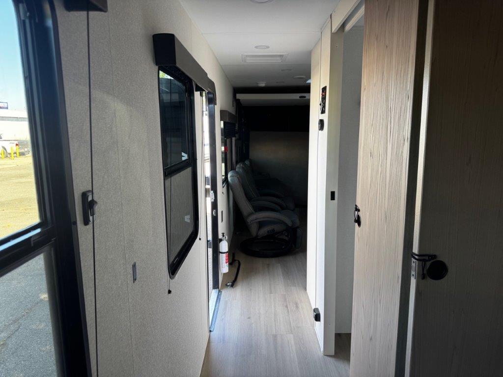2026 Grand Design Momentum MAV 27MAV - Image 26