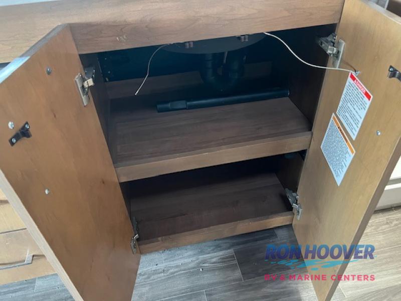 2020 TIFFIN 24TW - Image 20
