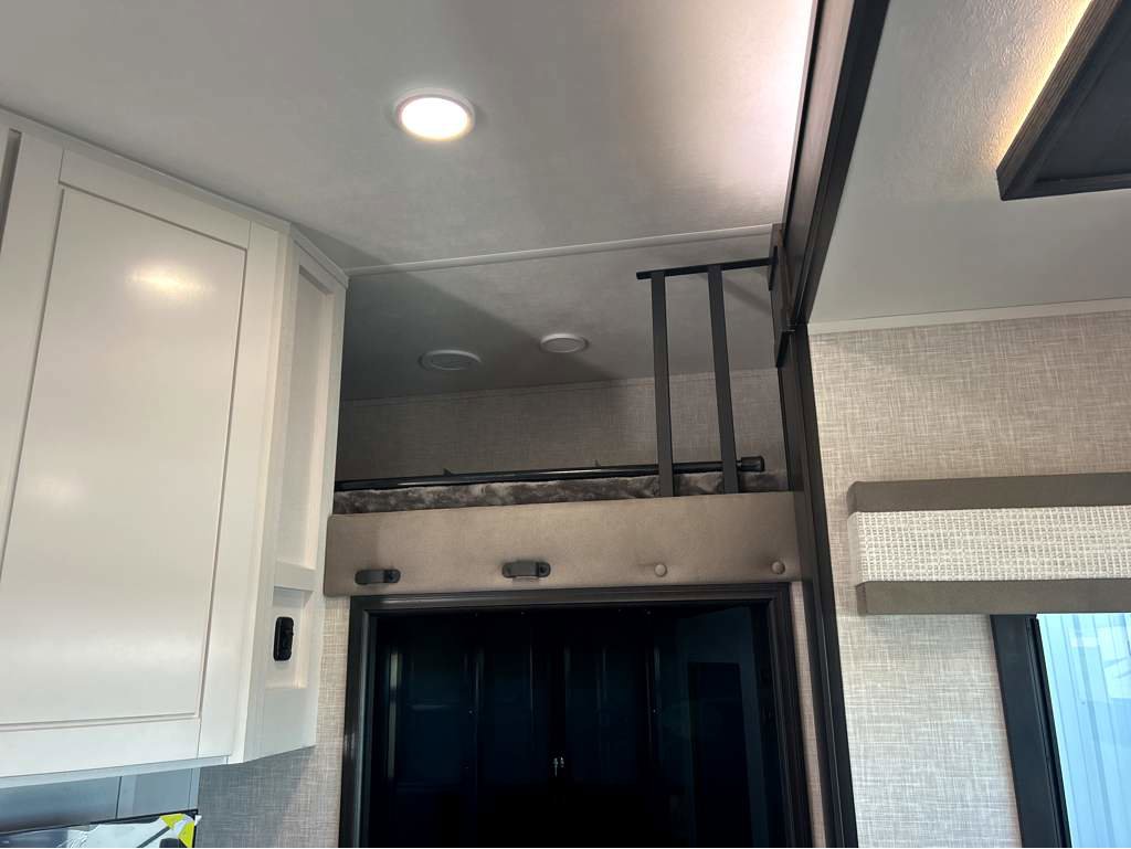 2025 JAYCO SEISMIC 4113 - Image 13