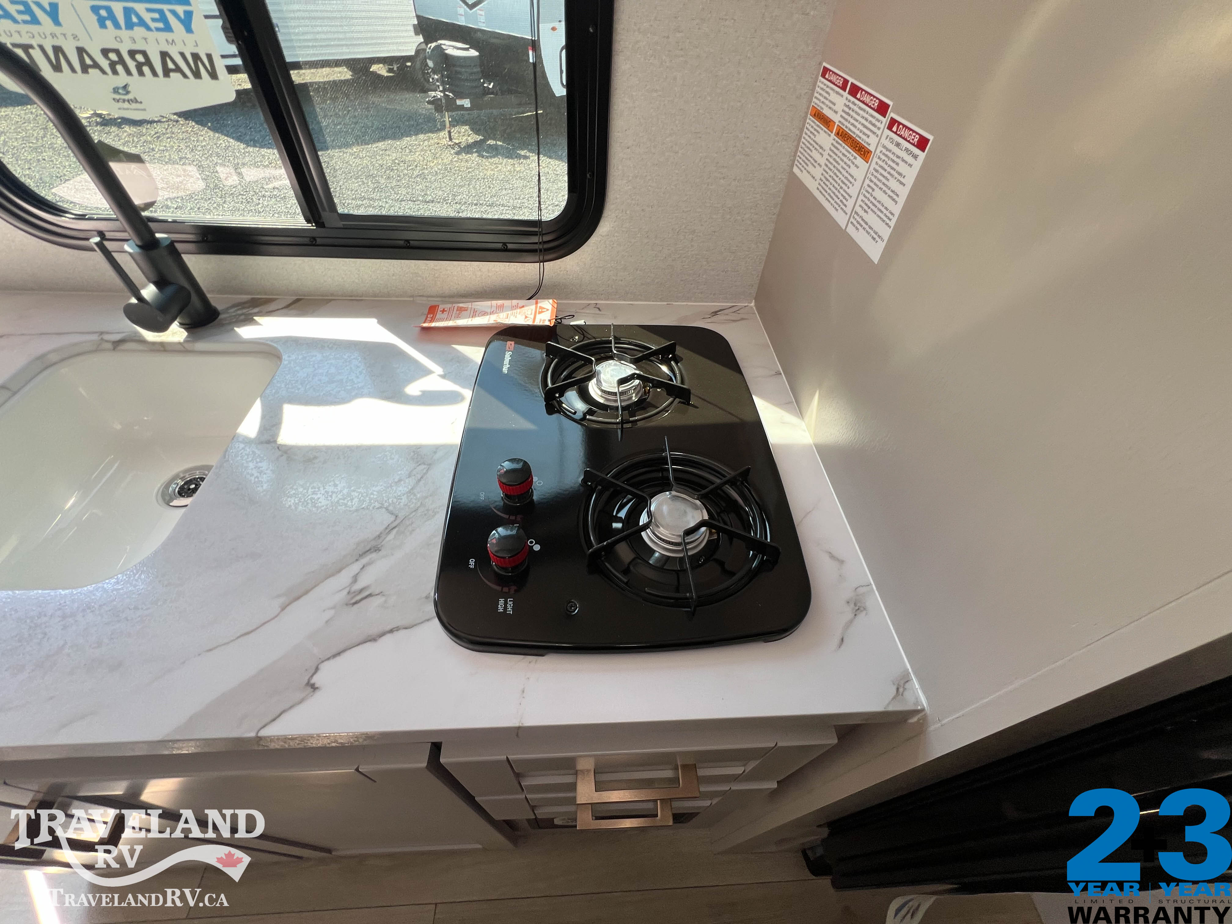 2027 Jayco Jay Feather Air SL 17BHSL - Image 10