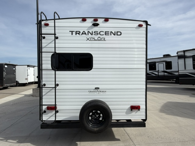 2021 GRAND DESIGN TRANSCEND XPLORER 240ML - Image 4