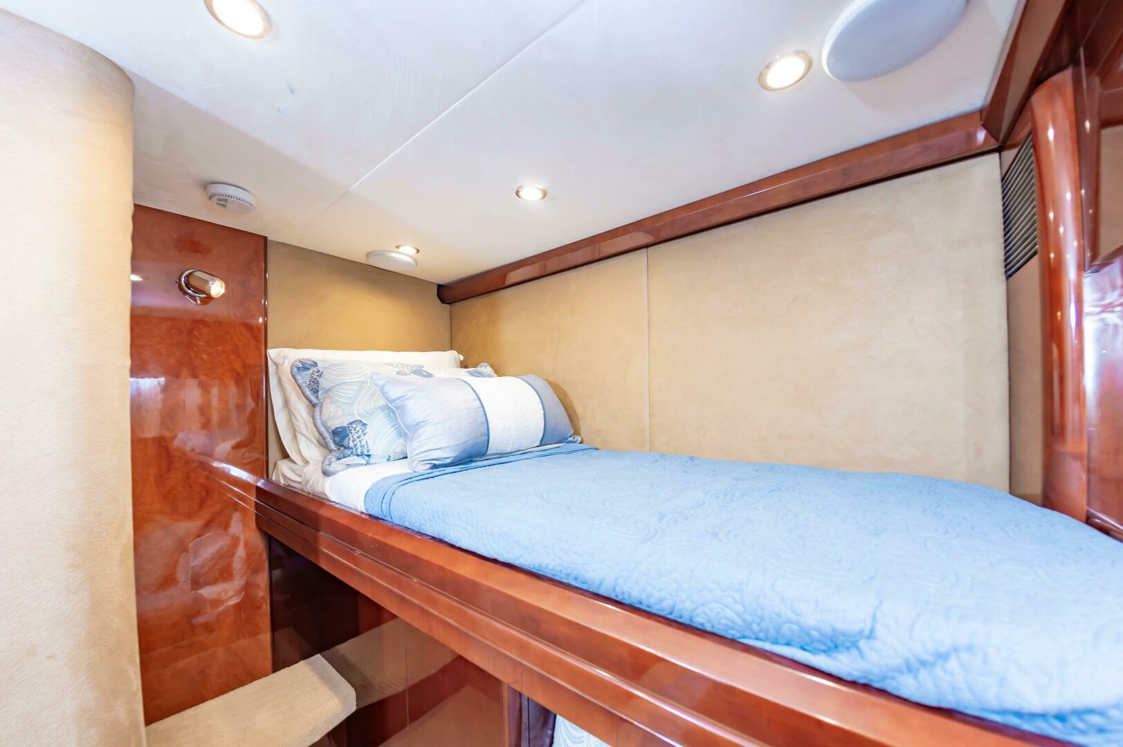 2006 Princess 75 - Image 74