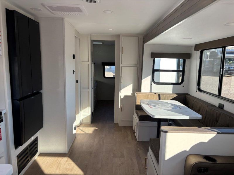 2026 Grand Design Transcend 335BHT - Image 9