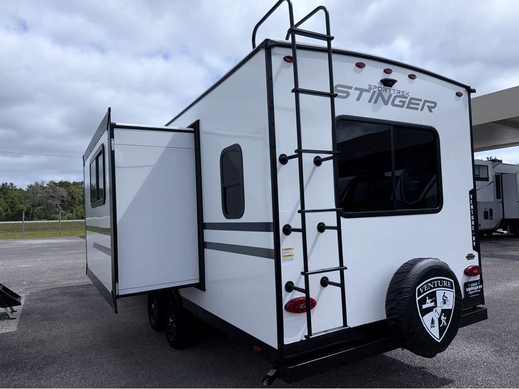 2026 VENTURE RV SPORTTREK STINGER 232VRL - Image 3