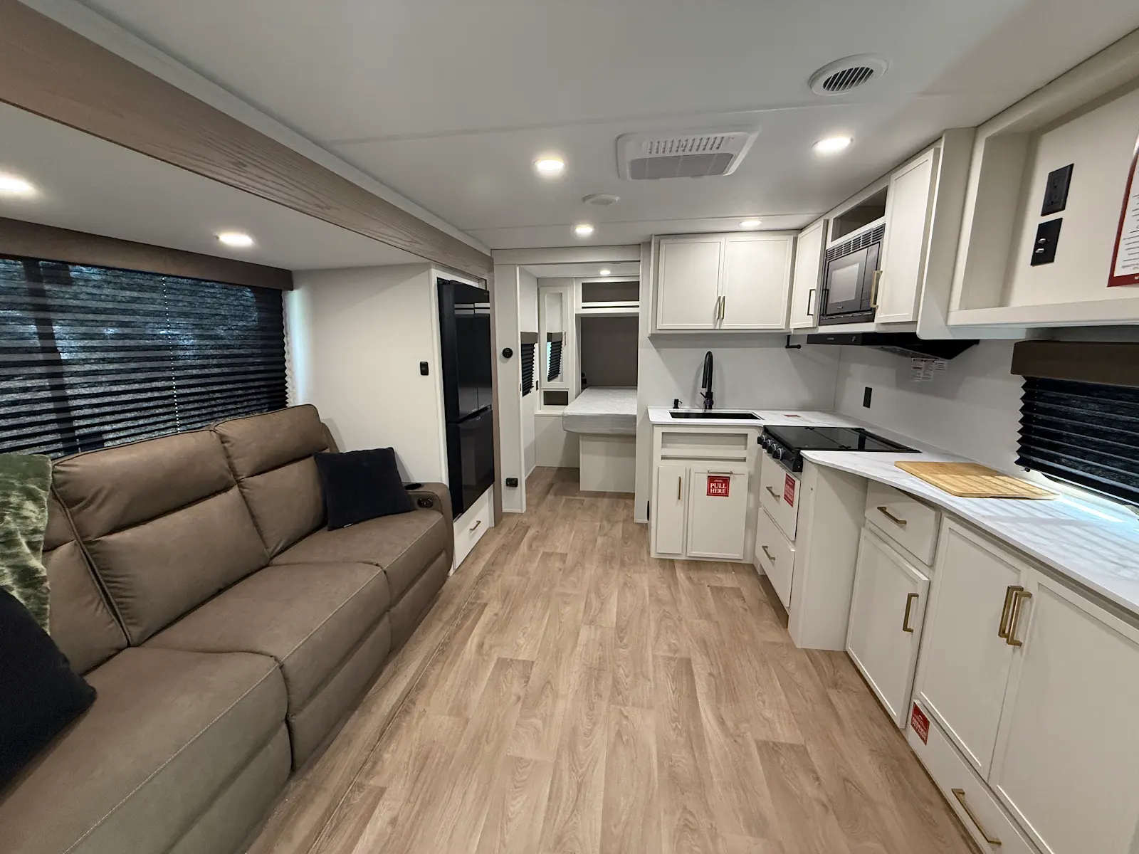 2027 Grand Design Transcend XPLOR 22RBX - Image 13