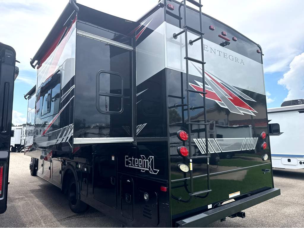 2027 ENTEGRA COACH ESTEEM XL 32U - Image 3
