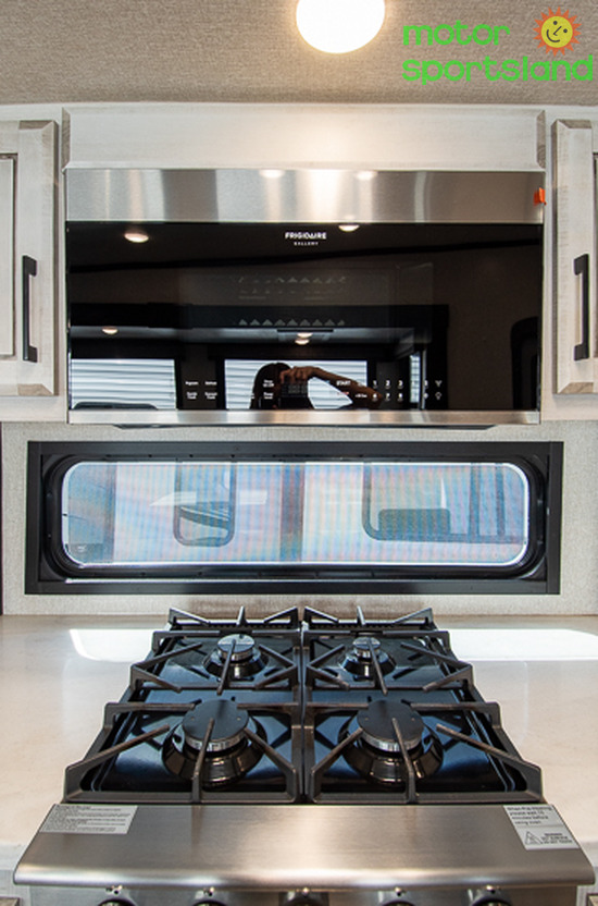 2022 KZ RV Durango D333RLT - Image 20