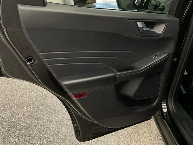 2022 Ford Escape Utility 4D SEL 2WD - Image 20