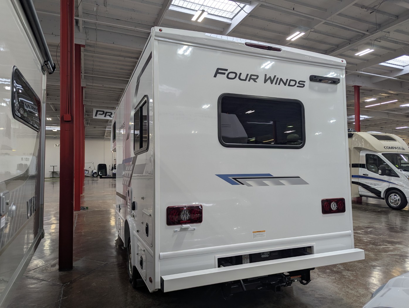 2027 Thor Motor Coach Four Winds 19Z - Image 4