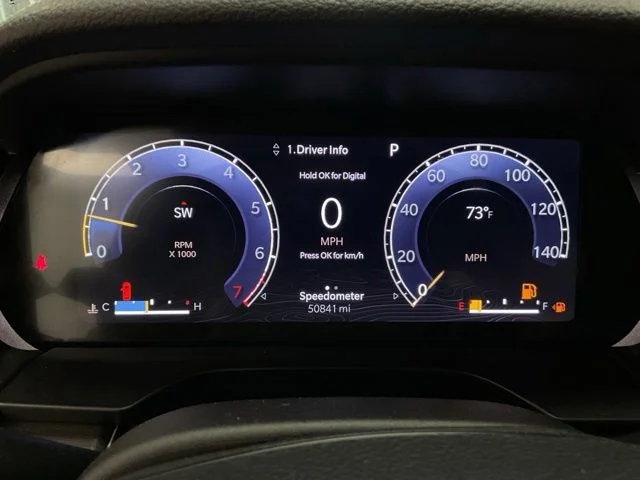 2023 Jeep Grand-Cherokee-L Laredo Altitude 4x4 - Image 15