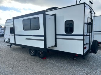 2026 VENTURE RV SPORTTREK STINGER 232VRL - Image 6