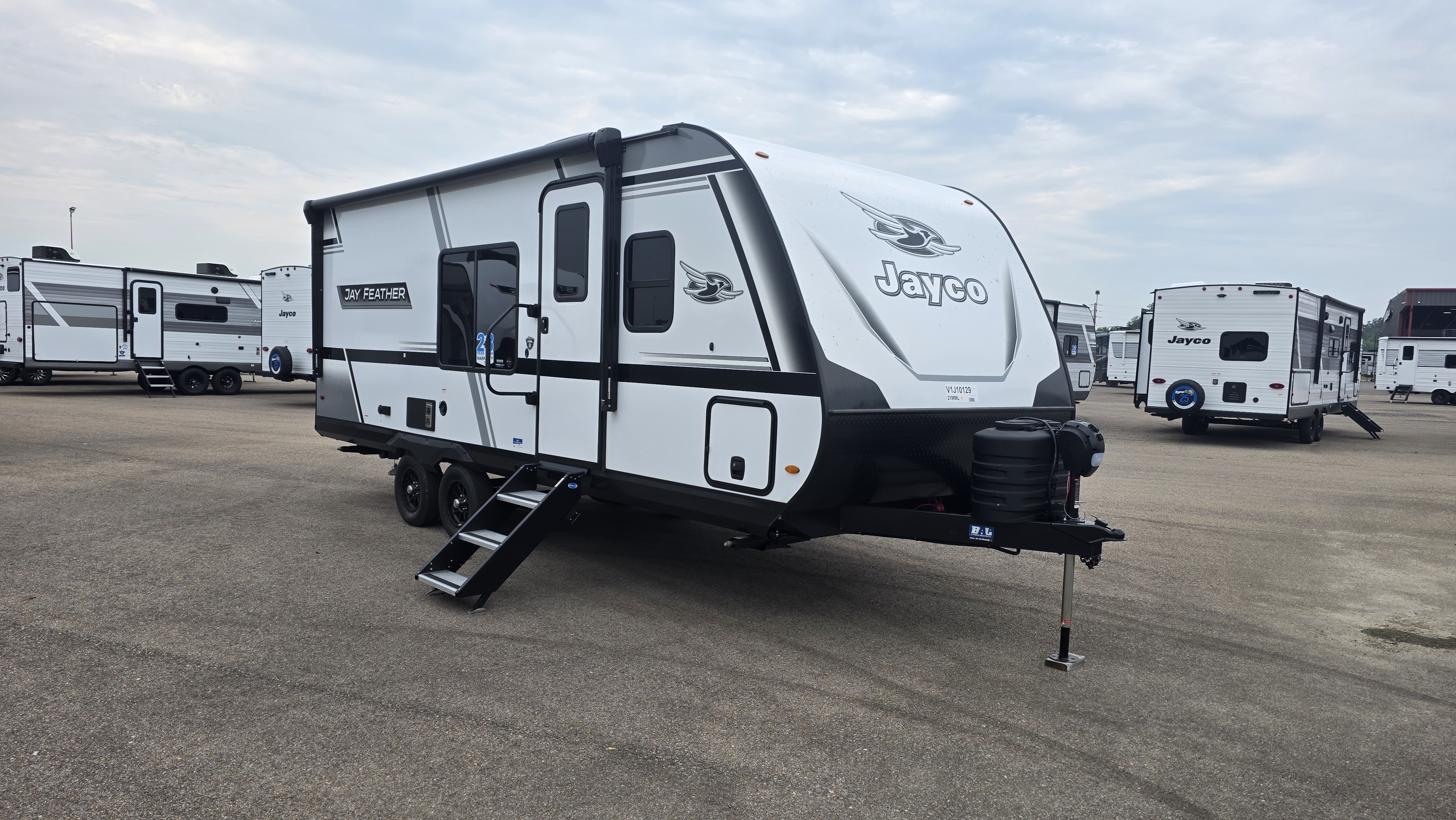 2027 JAYCO JAY FEATHER 21MML - Image 1