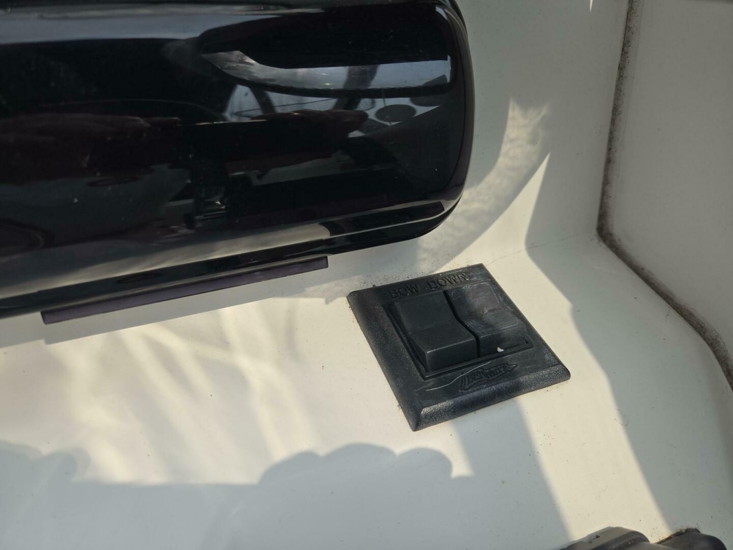 2000 Wellcraft 230 Coastal - Image 17