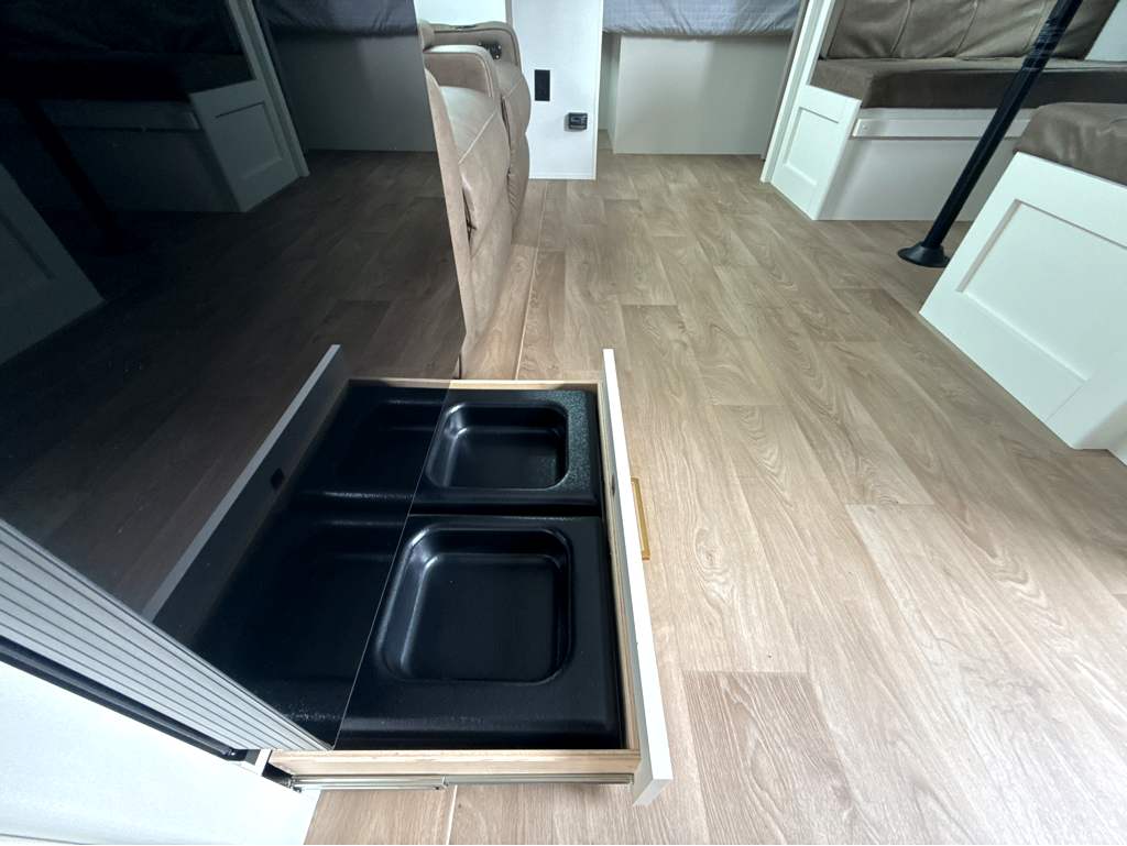 2026 GRAND DESIGN TRANSCEND 25MLX - Image 21