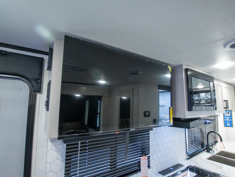 2026 Jayco Jay Feather 19MRK - Image 7