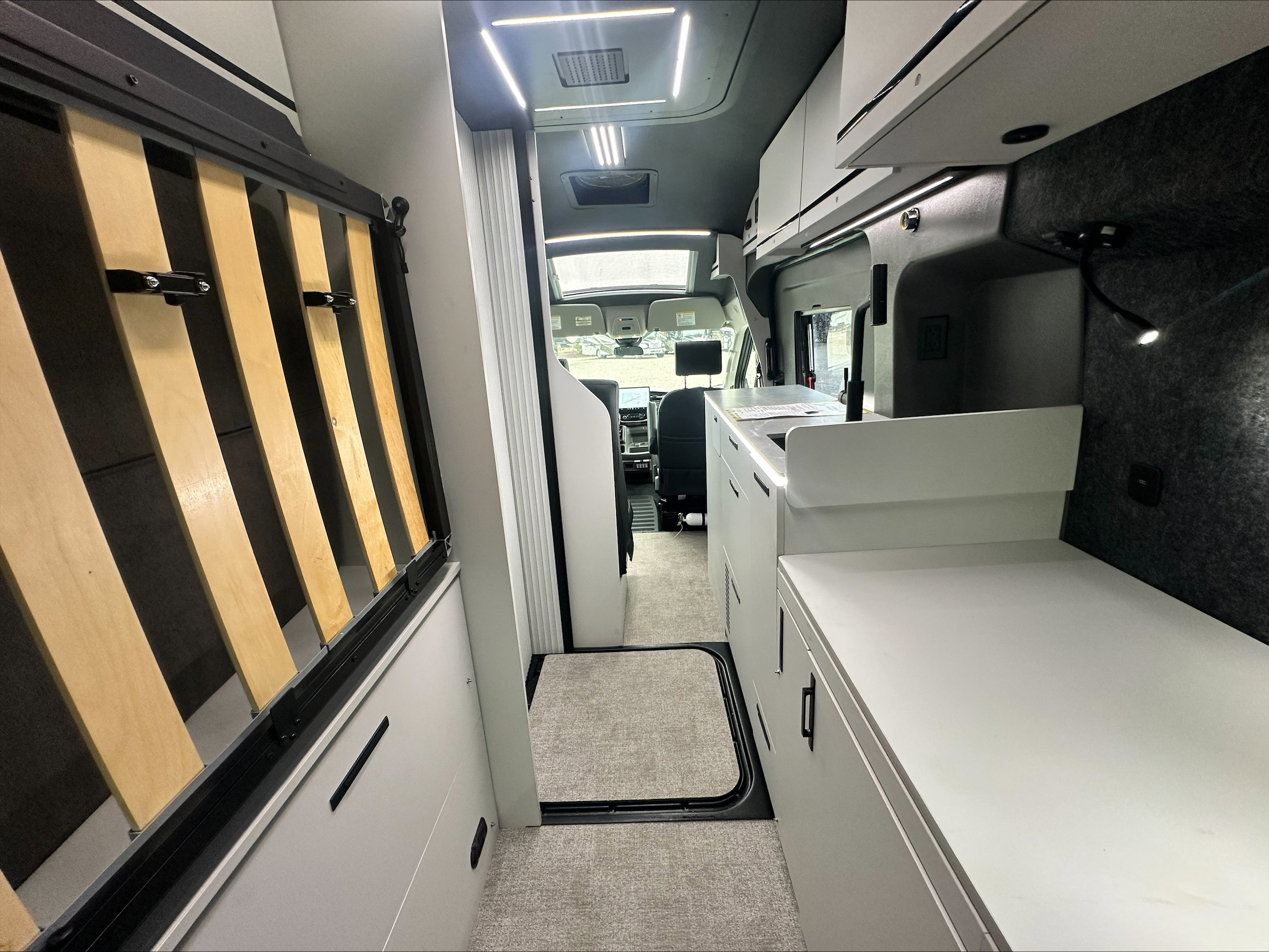 2026 GRAND DESIGN LINEAGE SERIESVT LVT1 - Image 30