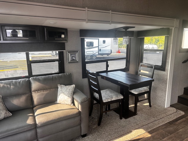 2019 Jayco Eagle HT 26.5RLDS - Image 8