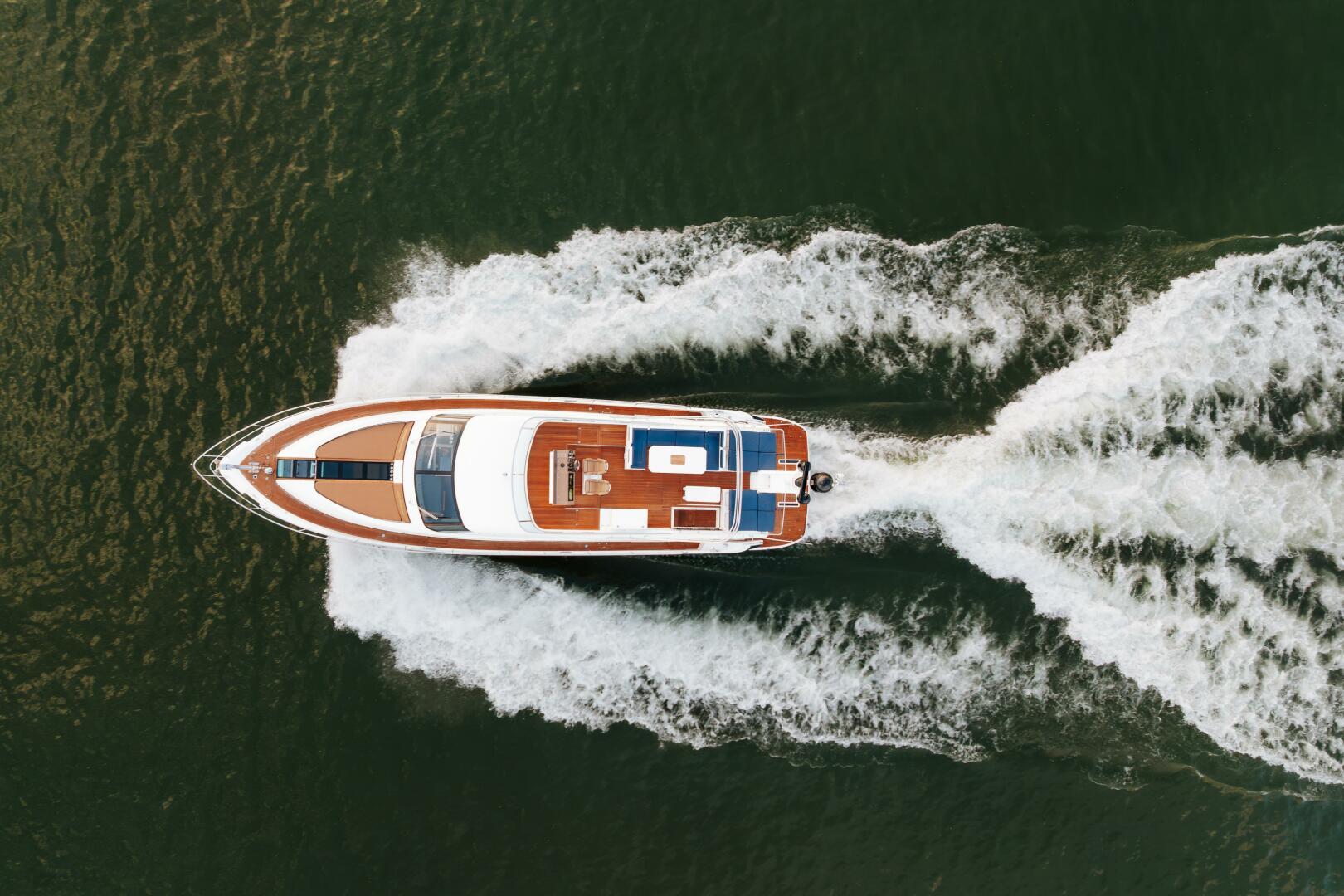 2011 Fairline 65 Squadron - Image 14