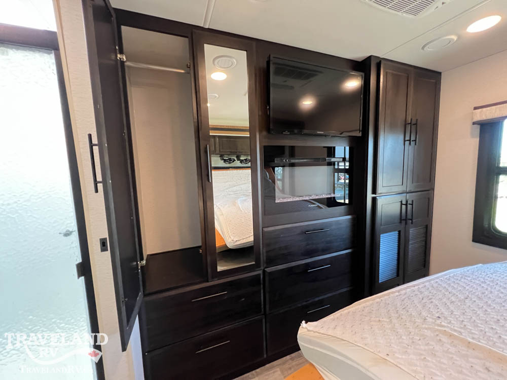 2023 Jayco Seneca XT 35L - Image 36