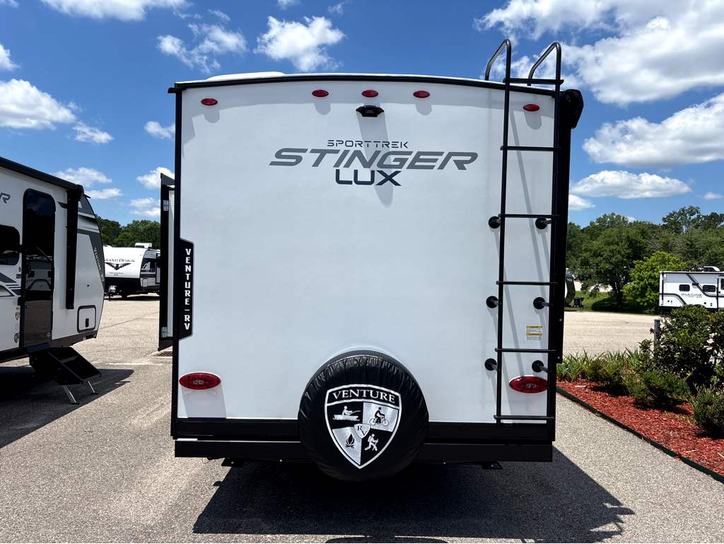 2026 VENTURE RV SPORTTREK STINGER 161VUD - Image 5