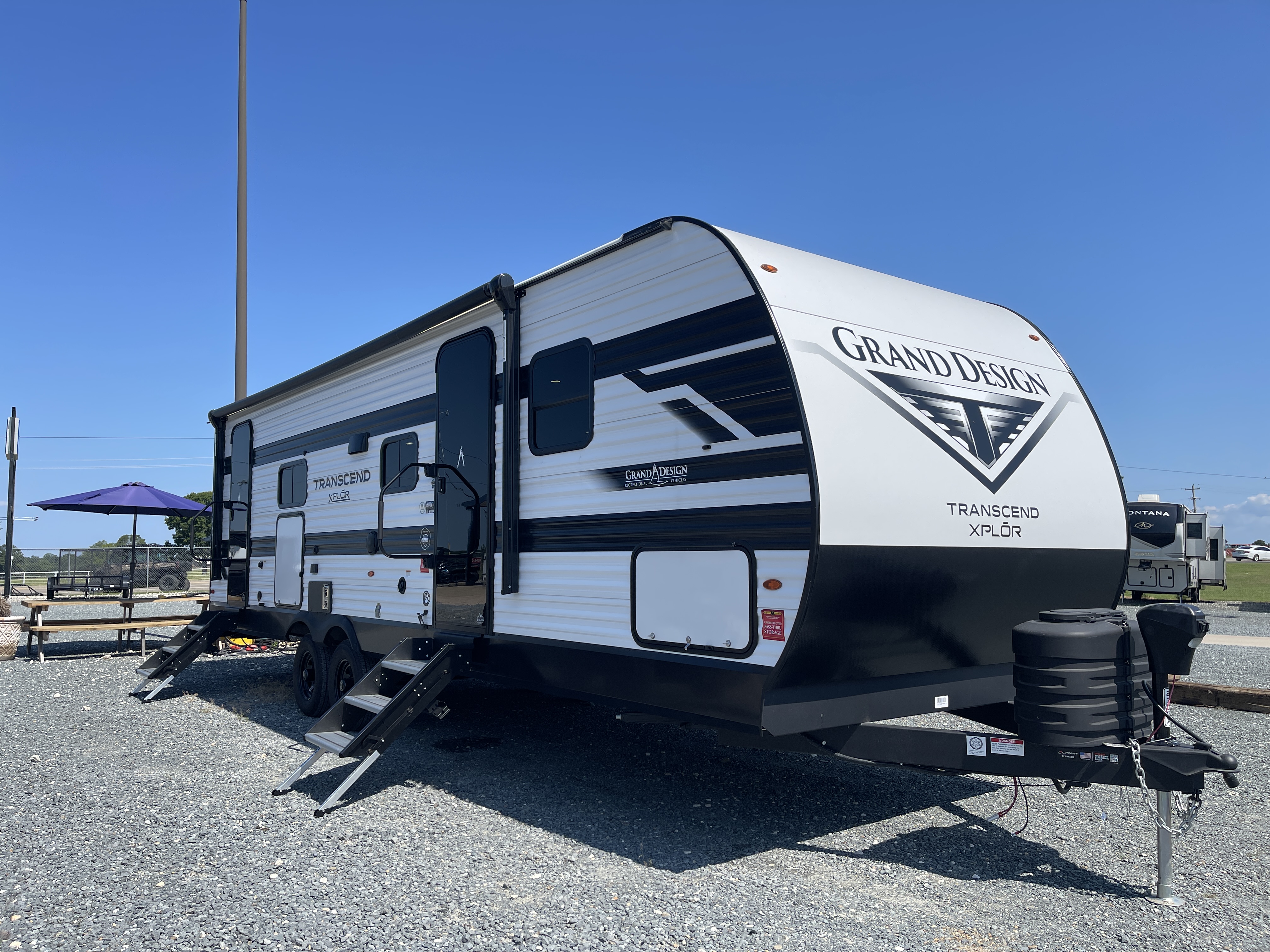 2027 Grand Design Transcend XPLOR 27DBX - Image 1