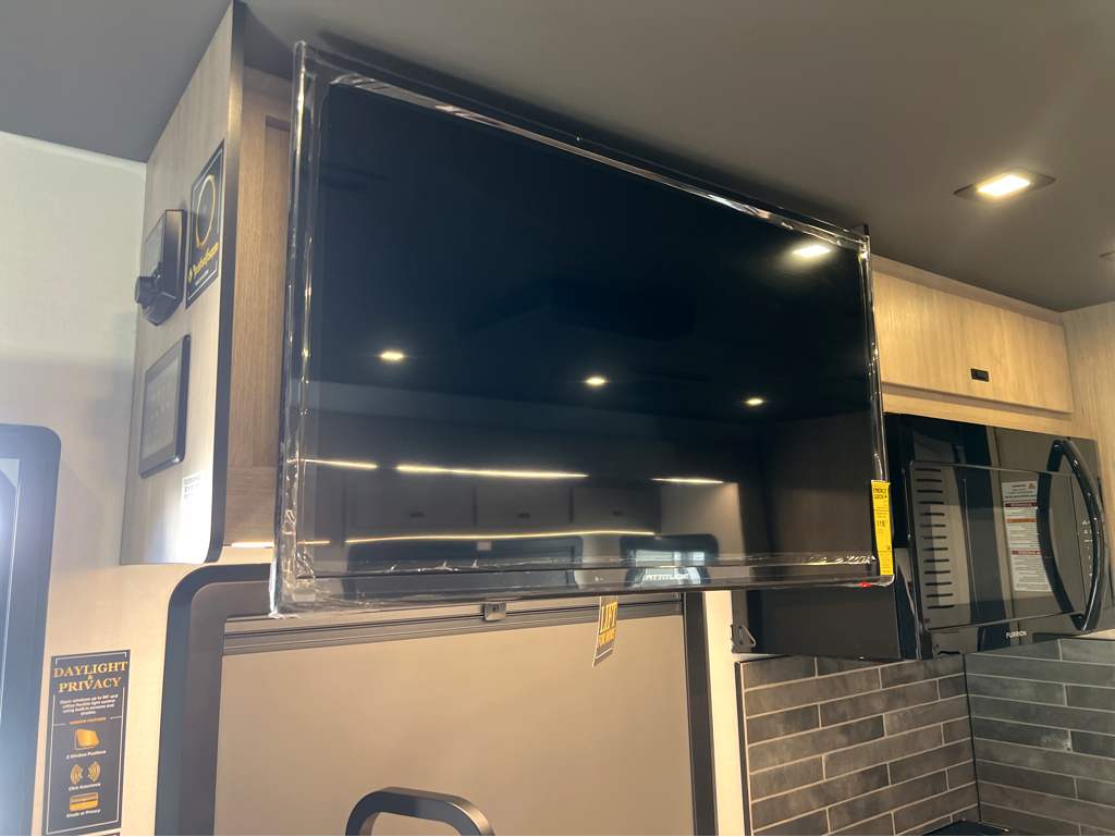 2026 GRAND DESIGN LINEAGE SERIES F 31ZW - Image 12