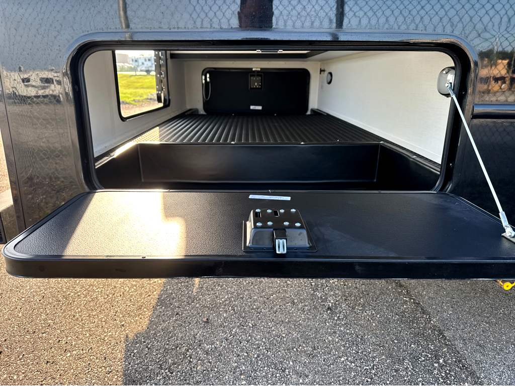 2027 JAYCO GREYHAWK 30Z - Image 8