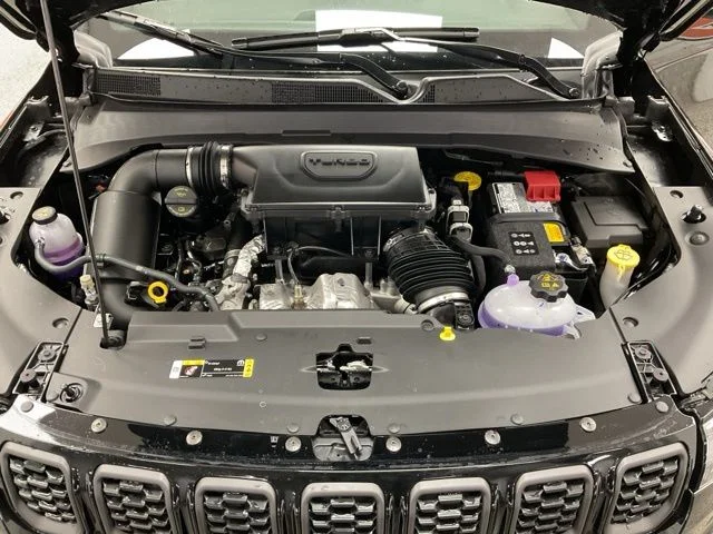 2026 Jeep Compass Latitude Altitude 4x4 - Image 40