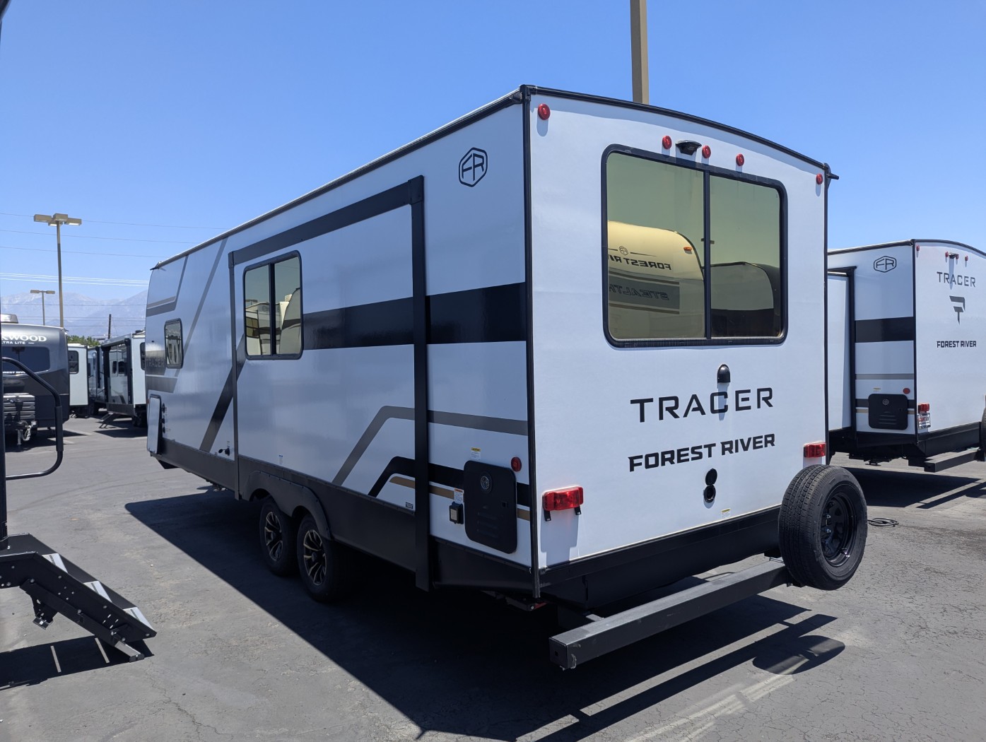 2026 Prime Time Tracer 235RK - Image 3