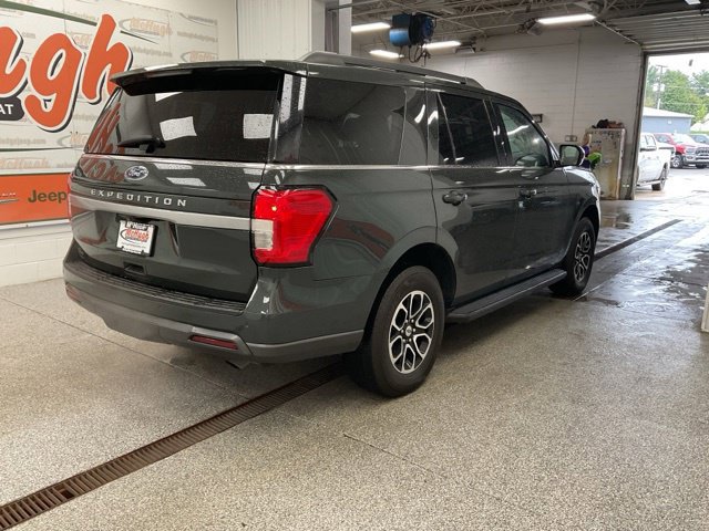 2022 Ford Expedition Utility 4D Limited 4WD V6 Turbo - Image 5