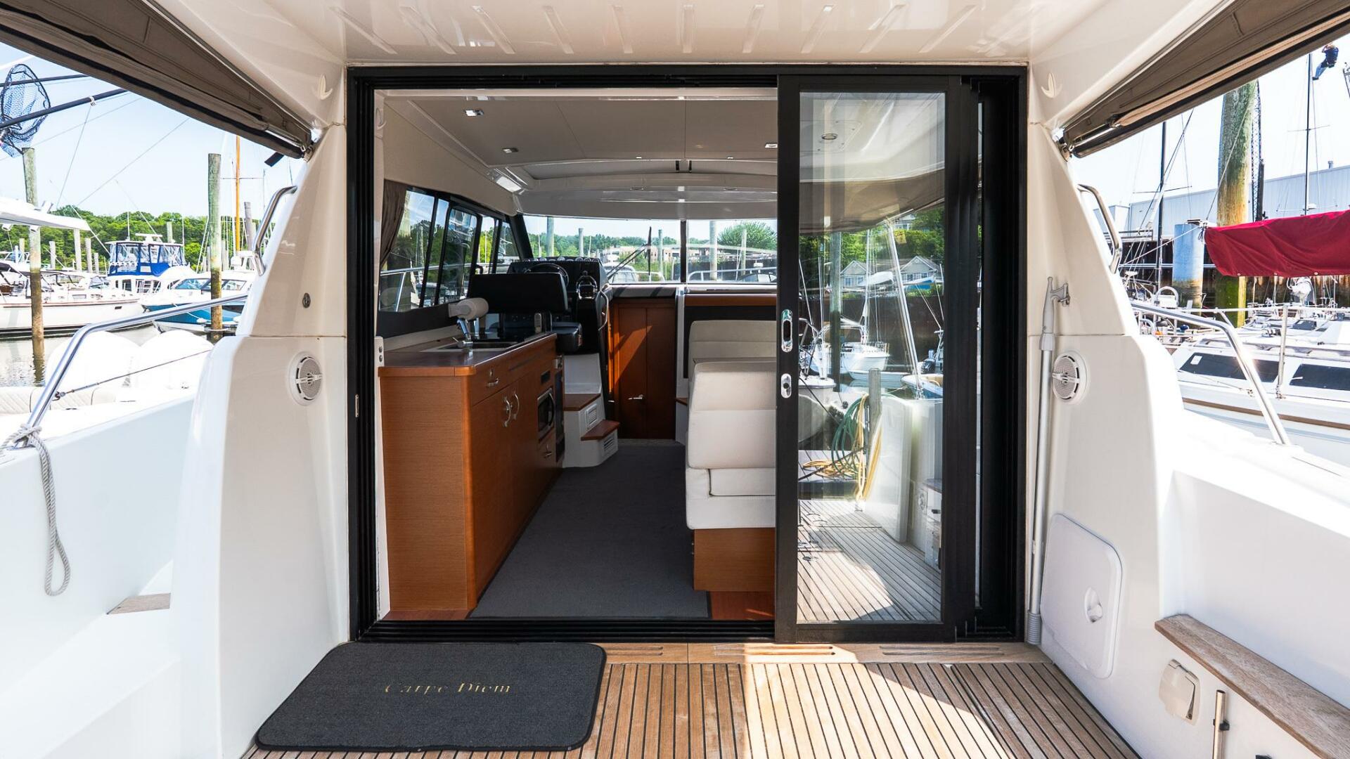 2018 Jeanneau NC 11 - Image 15