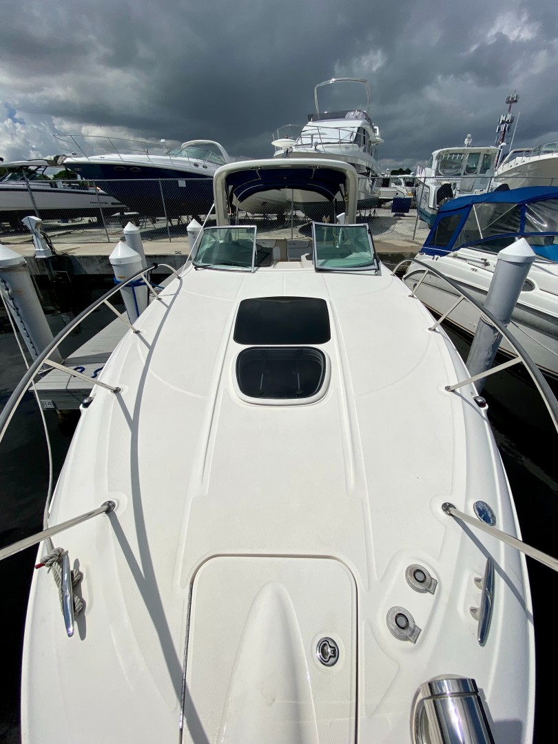 2013 Sea Ray 310 Sundancer - Image 14