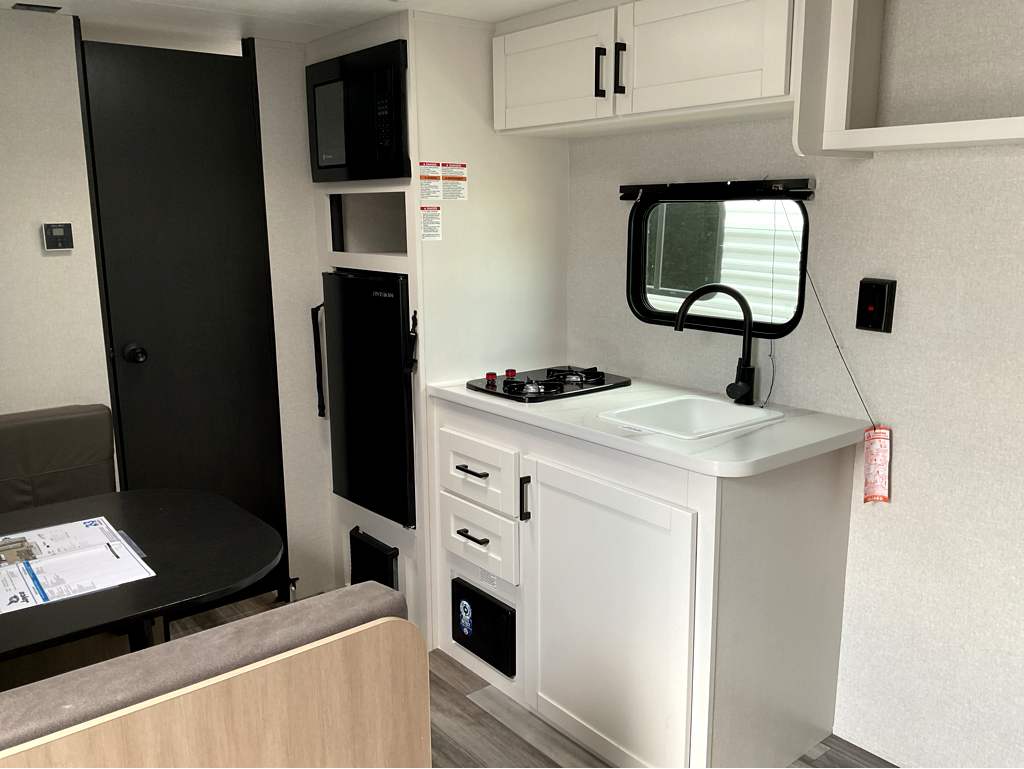 2026 JAYCO Jay Flight SLX 170 FQ - Image 29