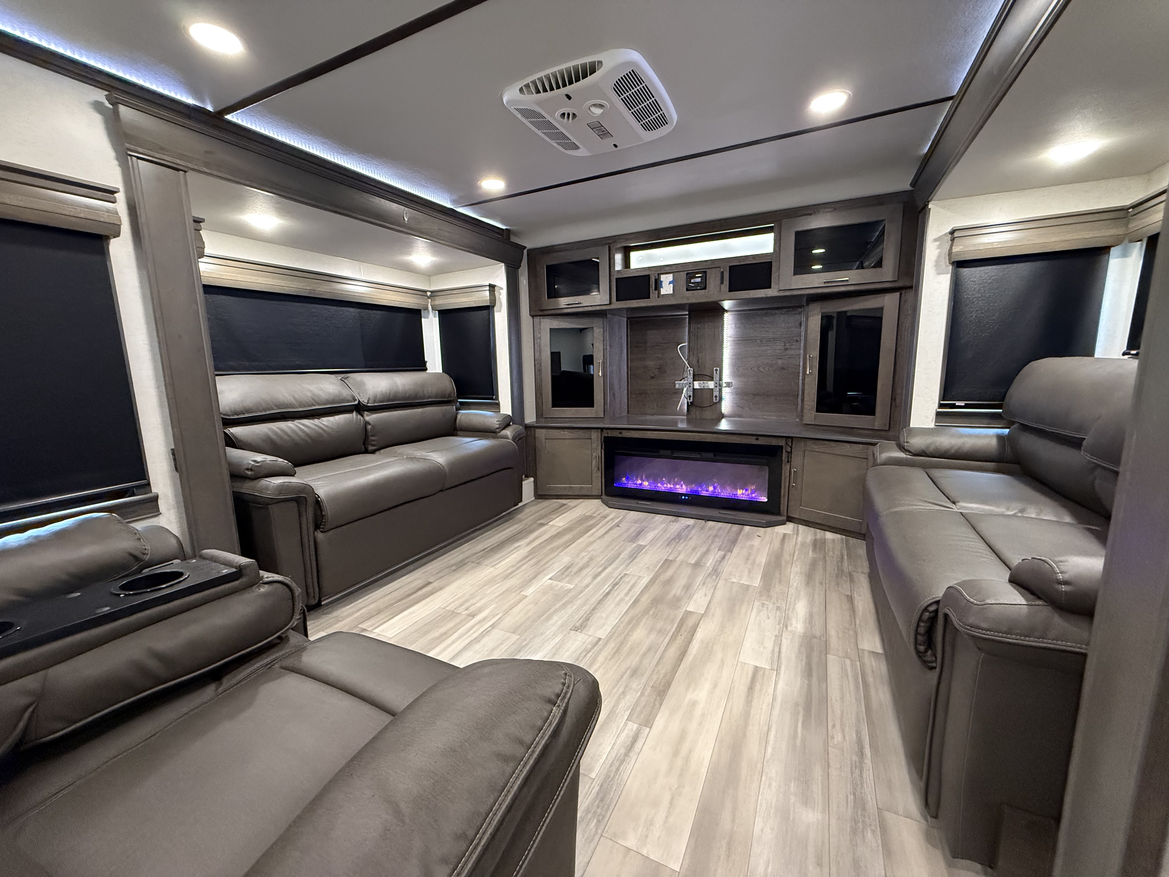 2022 ALLIANCE. PARADIGM 385FL - Image 15